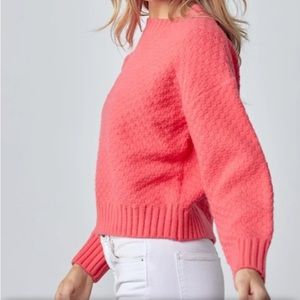 *****Like New***** Women’s Cropped Sweater.